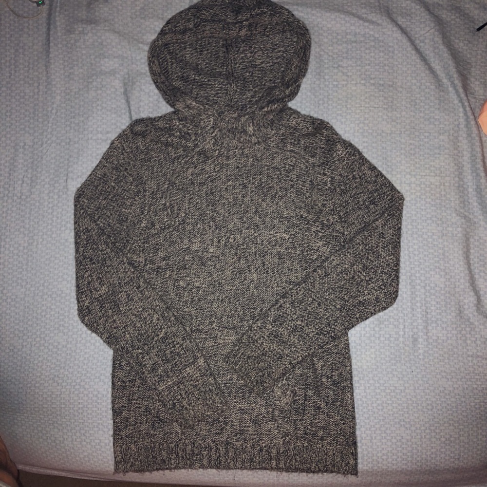 Woven hoodie, 82% Acrylic 18% cotton